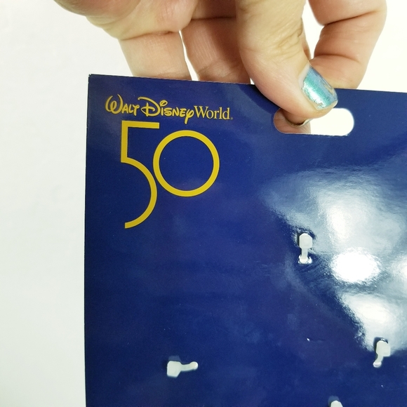 Walt Disney world 50th Bag Charm key chain NEW Cinderella Castle - Picture 7 of 7